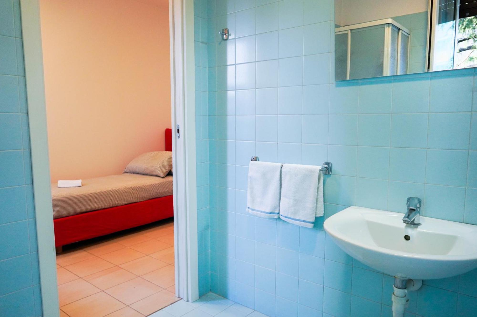 Ciaomi - Hostel & Long Stay - Milano Niguarda & Bicocca Екстер'єр фото